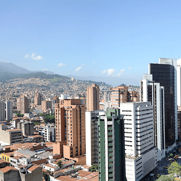 Brindamos soluciones a las entidades. Vista panorámica de edificios Minuatura