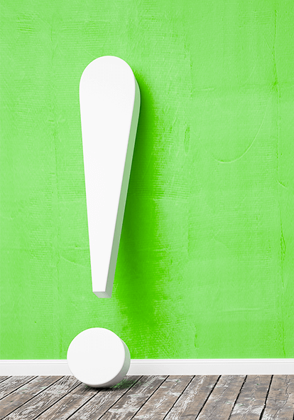 Un signo de admiración cerrado de color blanco sobre un fondo verde