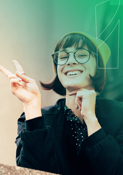 Mujer con gorro y gafas Mujer con gorro y gafas