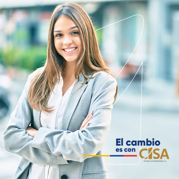 Soluciones para el Estado. Mujer con los brazos cruzados