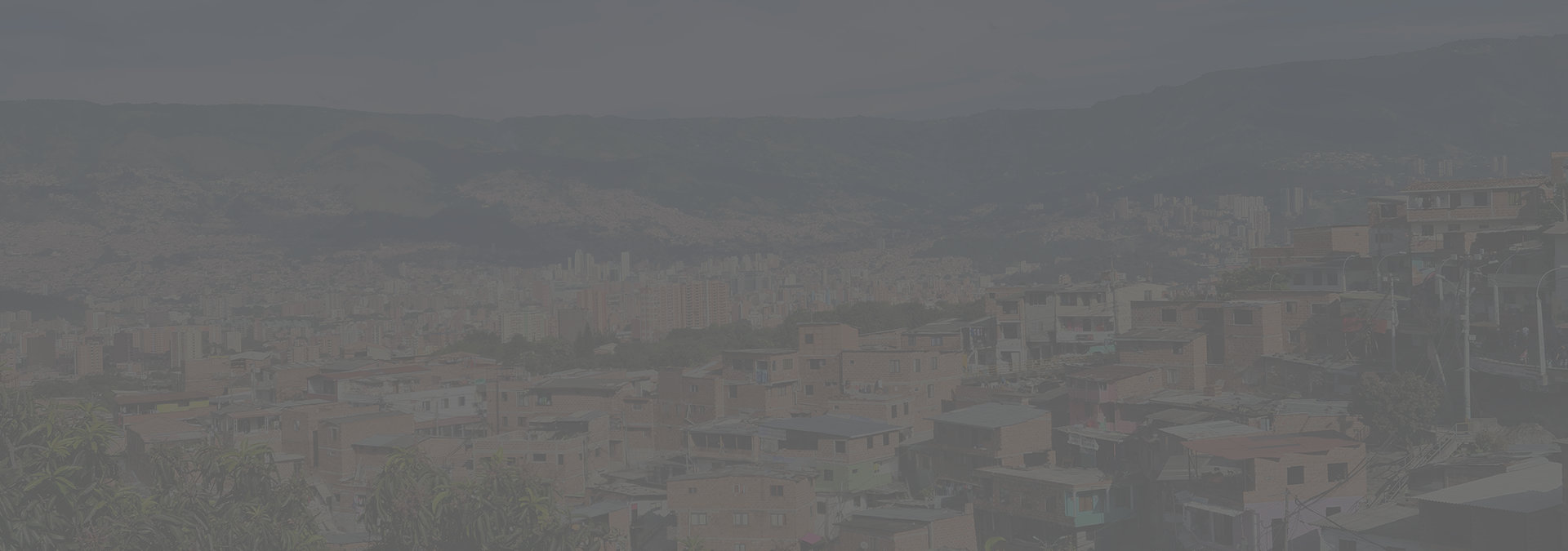 Imagen con edificios y texto- CISA vende 7 activos de la SAE 